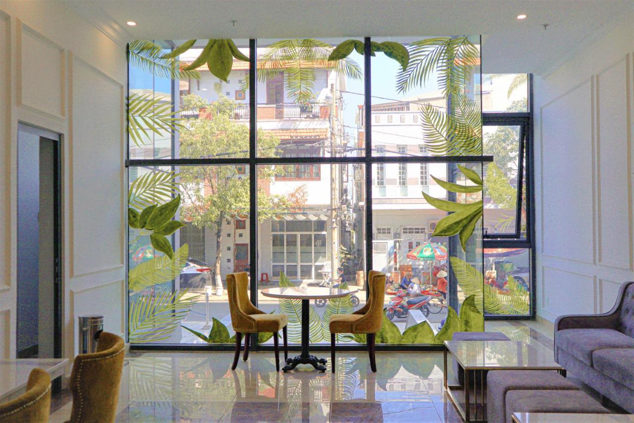 Atp Galaxy Hotel & Apartment Danang Exterior foto