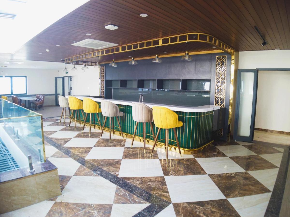 Atp Galaxy Hotel & Apartment Danang Exterior foto