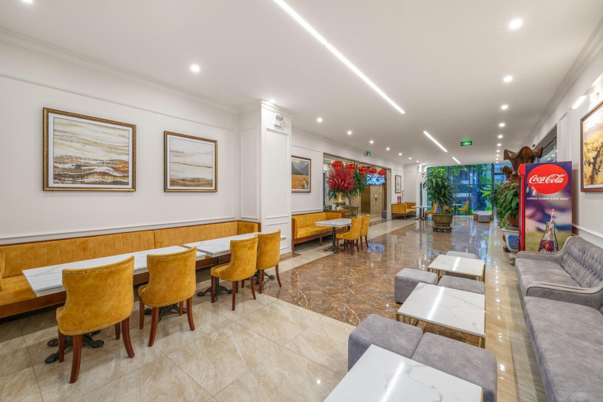 Atp Galaxy Hotel & Apartment Danang Exterior foto